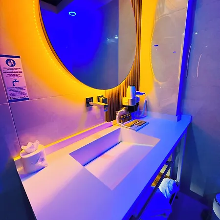 Telmessos Hotel- Adults Only מלון 3*